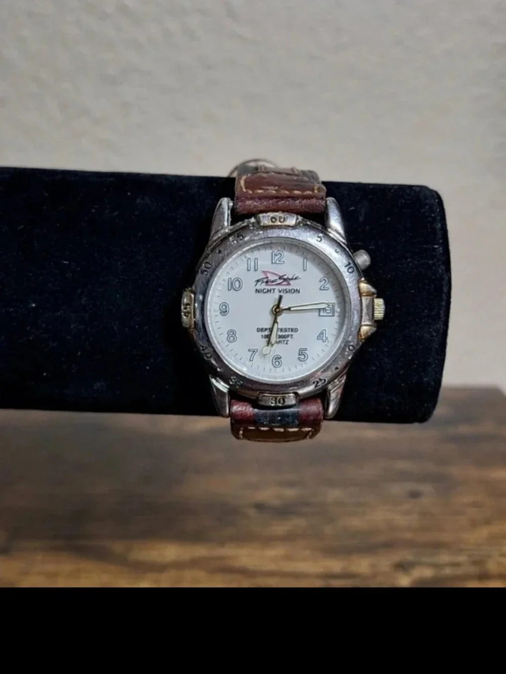 1980s Men's FreeStyle Night Vision Watch With Brown Genuine Leather Band